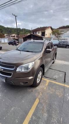 CHEVROLET S10 2.4 LT 4X2 CD 8V FLEX 4P MANUAL CHEVROLET S10 2.4 LT 4X2 CD 8V FLEX 4P MANUAL